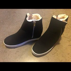 Womens wedge boots